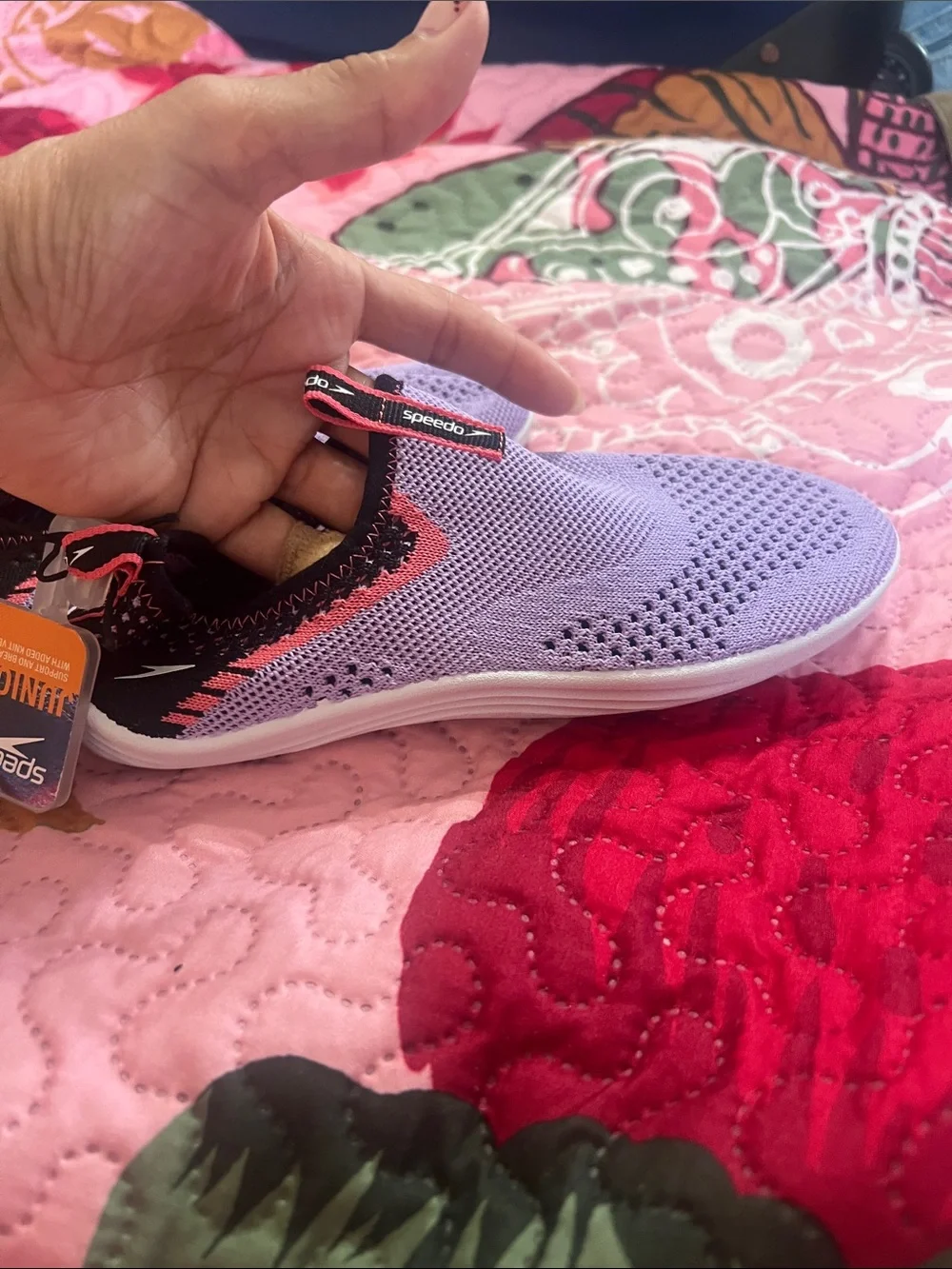 Junior Speedo Surf shoes NWT M 2/3